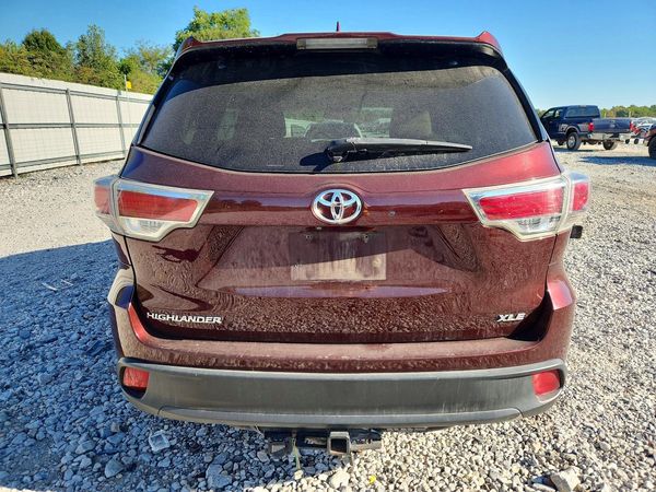 2015 TOYOTA HIGHLANDER