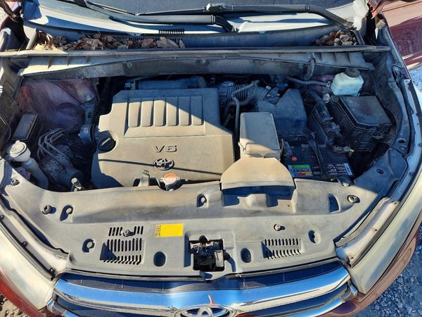 2015 TOYOTA HIGHLANDER