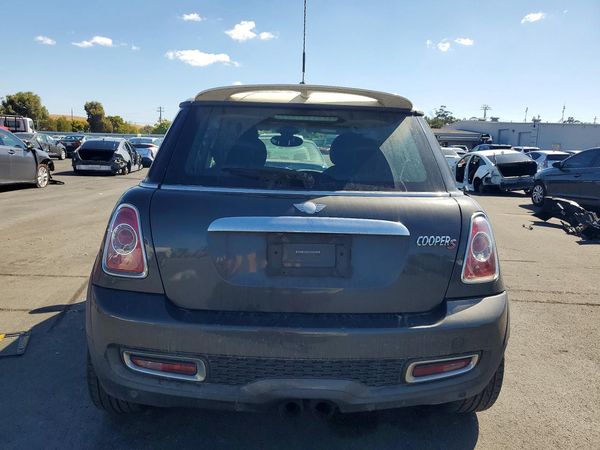 2012 MINI COOPER