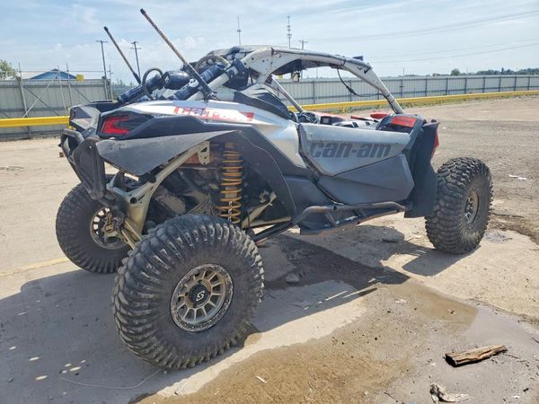 2019 CAN-AM MAVERICK X3 XRS 72