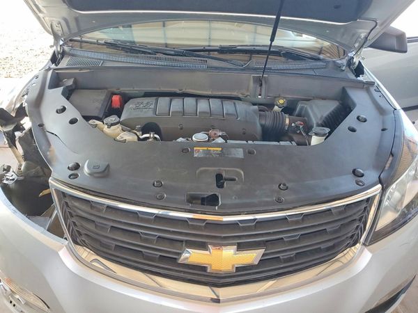2016 CHEVROLET TRAVERSE LS