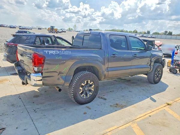 2018 TOYOTA TACOMA