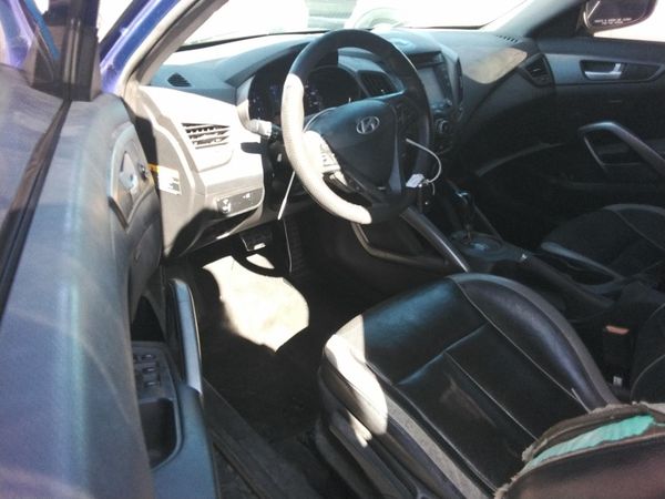 2013 HYUNDAI VELOSTER