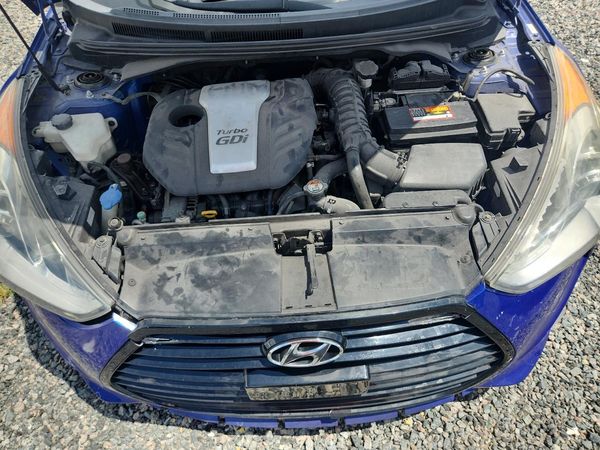 2013 HYUNDAI VELOSTER