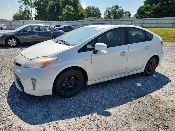 2013 TOYOTA PRIUS