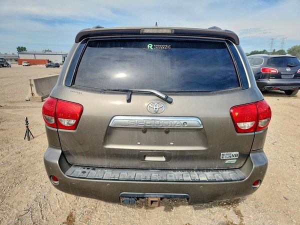 2015 TOYOTA SEQUOIA