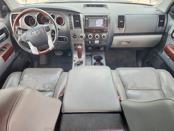 2015 TOYOTA SEQUOIA