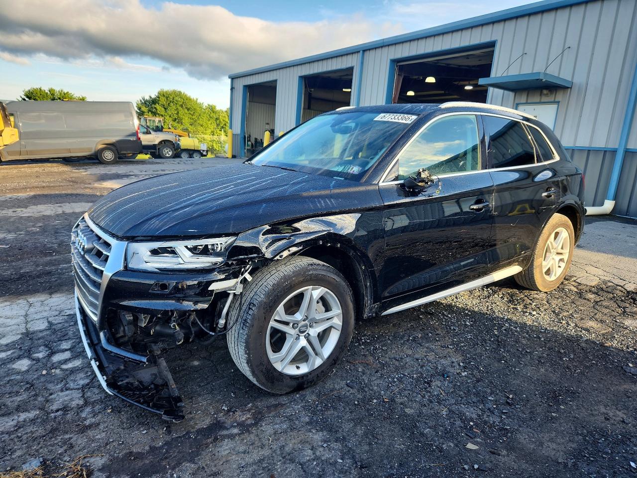 2018 AUDI Q5 quattro Premium Plus