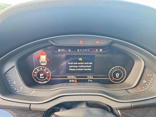 2018 AUDI Q5 quattro Premium Plus