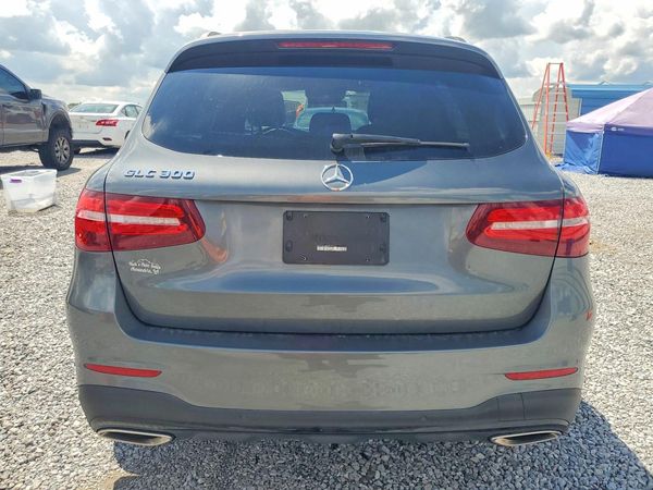 2017 MERCEDES-BENZ GLC