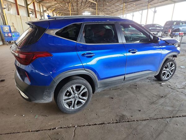2021 KIA SELTOS S