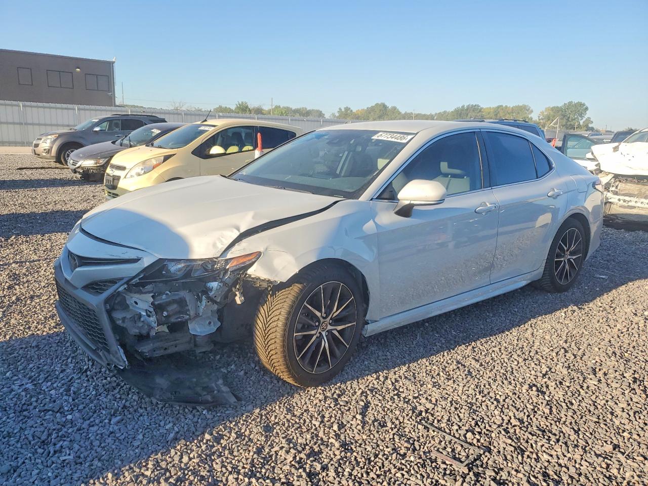 2024 TOYOTA CAMRY