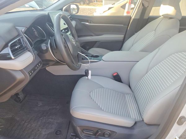 2024 TOYOTA CAMRY