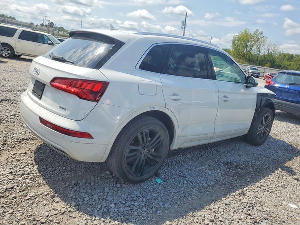 2020 AUDI Q5
