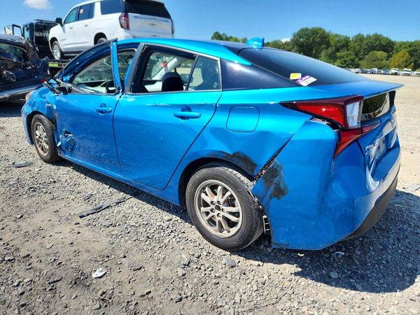 2022 TOYOTA PRIUS