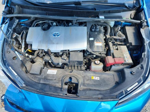 2022 TOYOTA PRIUS