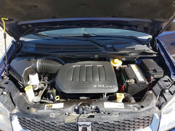 2015 DODGE GRAND CARAVAN SE