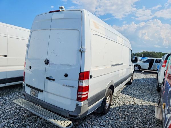 2015 MERCEDES-BENZ SPRINTER