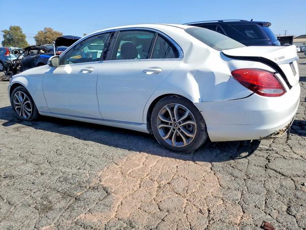 2017 MERCEDES-BENZ C C300