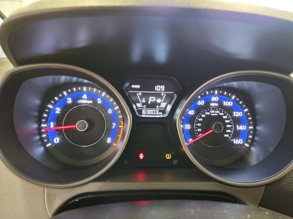 2016 HYUNDAI ELANTRA