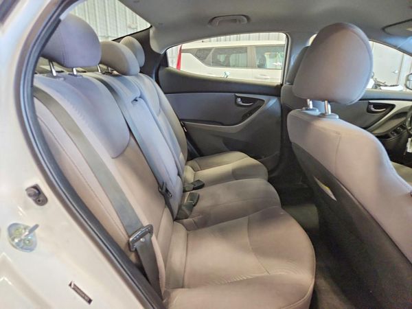 2016 HYUNDAI ELANTRA