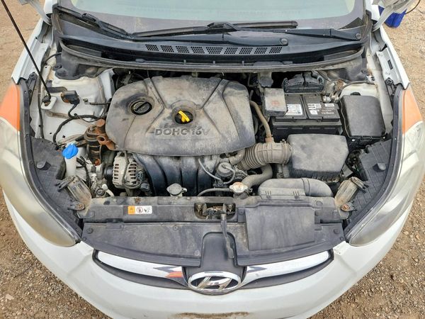 2013 HYUNDAI ELANTRA