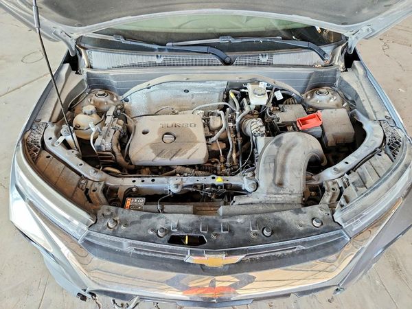 2021 CHEVROLET TRAILBLAZE LT — Engine bay
