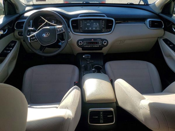2019 KIA SORENTO