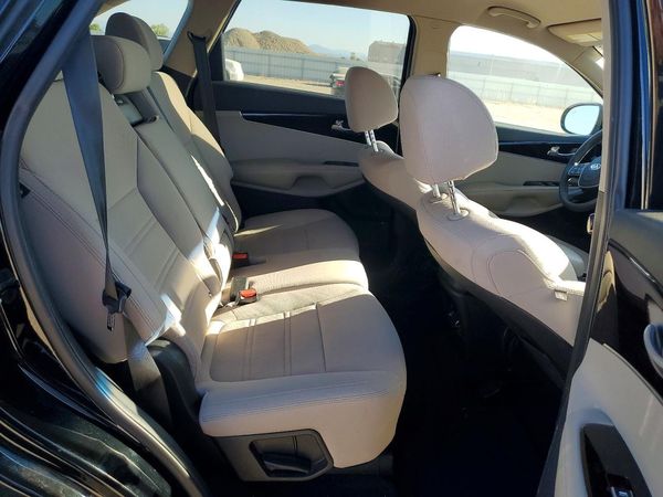 2019 KIA SORENTO