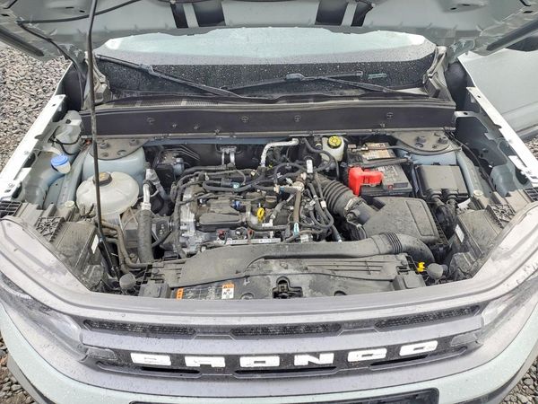 2022 FORD BRONCO SPORT Big Bend — Engine bay