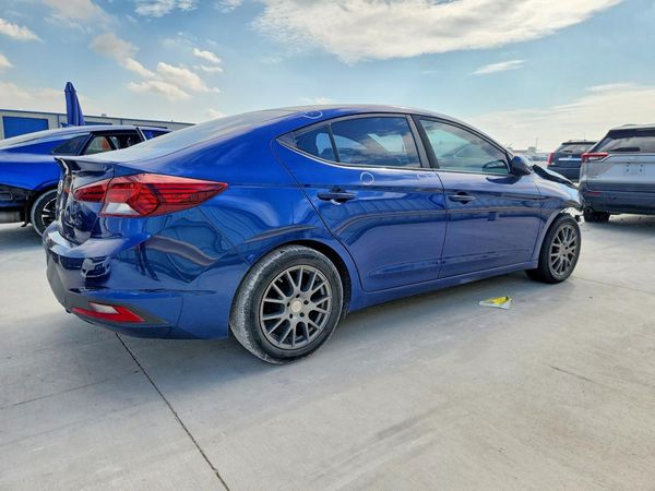 2019 HYUNDAI ELANTRA