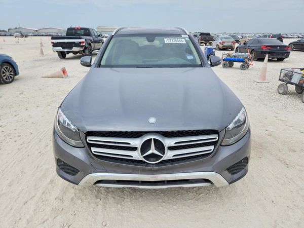 2016 MERCEDES-BENZ GLC GLC300