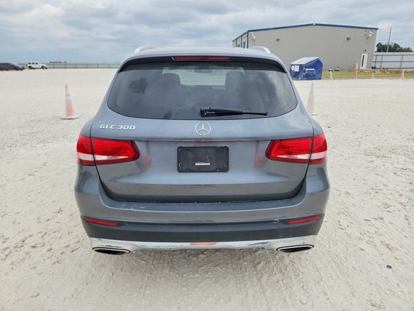 2016 MERCEDES-BENZ GLC GLC300