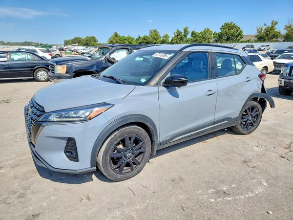 2021 NISSAN KICKS