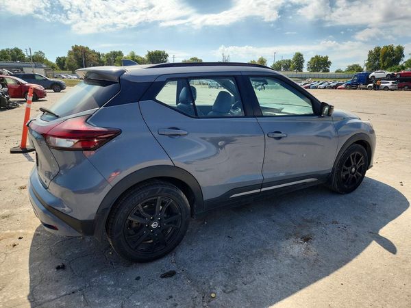 2021 NISSAN KICKS