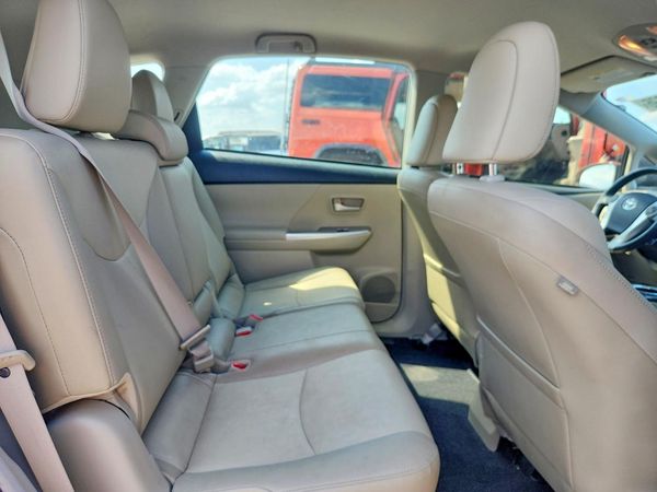 2014 TOYOTA PRIUS