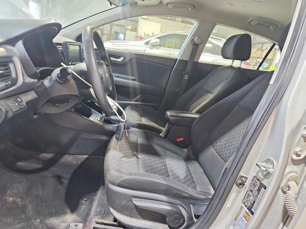 2019 KIA RIO