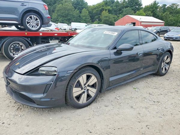 2022 PORSCHE TAYCAN