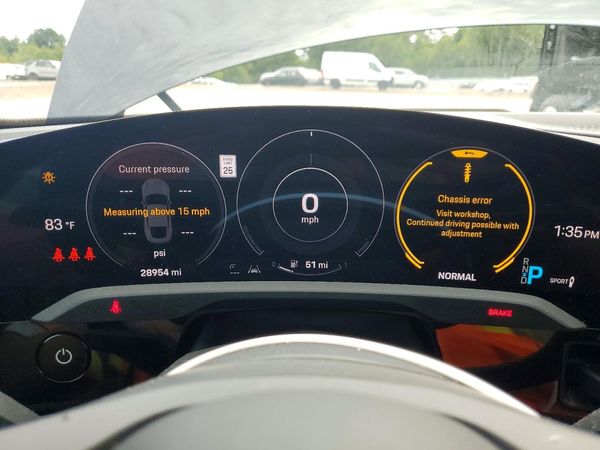2022 PORSCHE TAYCAN