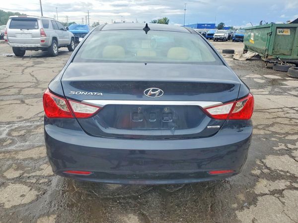 2013 HYUNDAI SONATA
