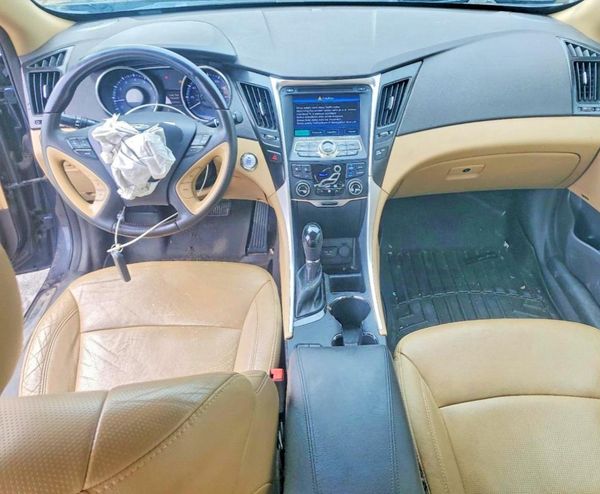 2013 HYUNDAI SONATA