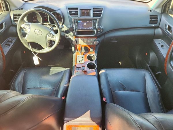 2013 TOYOTA HIGHLANDER Base/Hybrid — CKPT