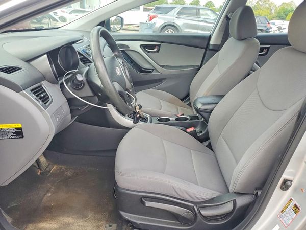 2014 HYUNDAI ELANTRA