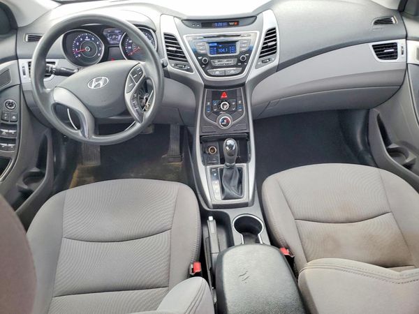 2014 HYUNDAI ELANTRA