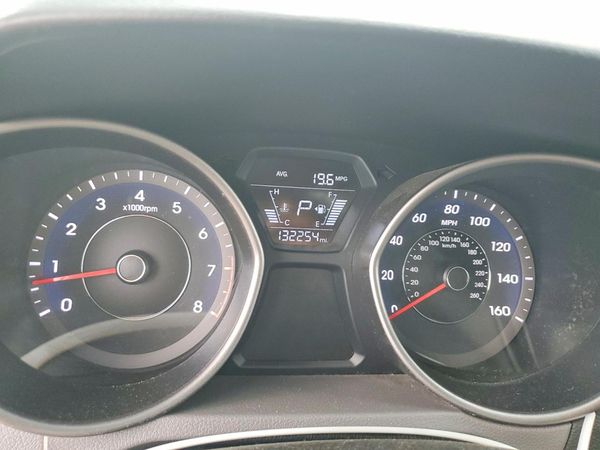 2014 HYUNDAI ELANTRA
