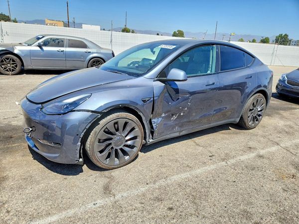 2022 TESLA MODEL Y