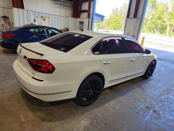 2017 VOLKSWAGEN PASSAT S