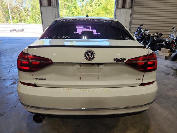 2017 VOLKSWAGEN PASSAT S