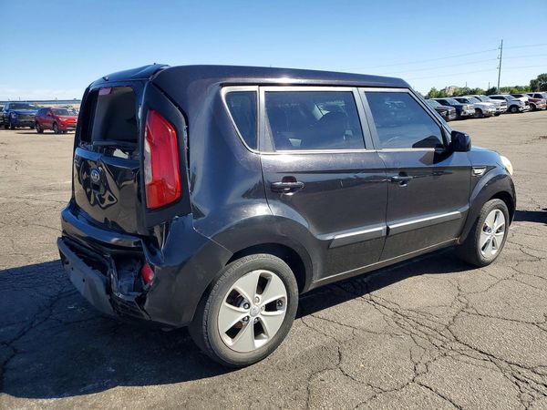 2013 KIA SOUL