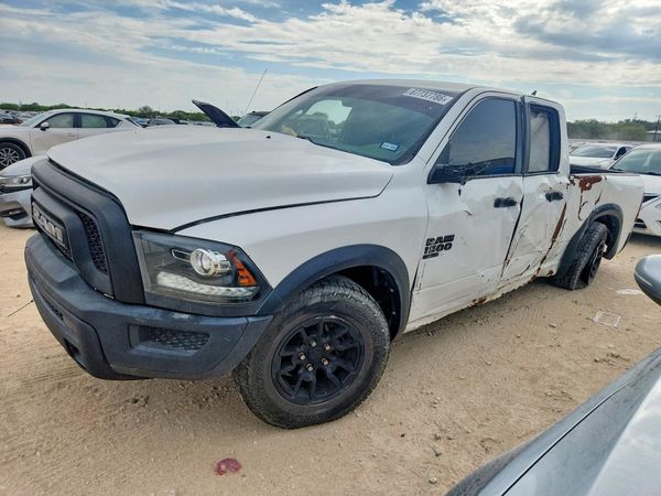 2022 RAM 1500 SLT — Front 3/4